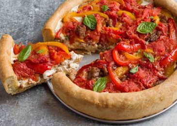 Pizza món bánh đặc trưng được yêu thích nhất ở Chicago