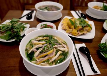 Những lý giải cho sự nổi tiếng của phở Việt ở thành phố Denver